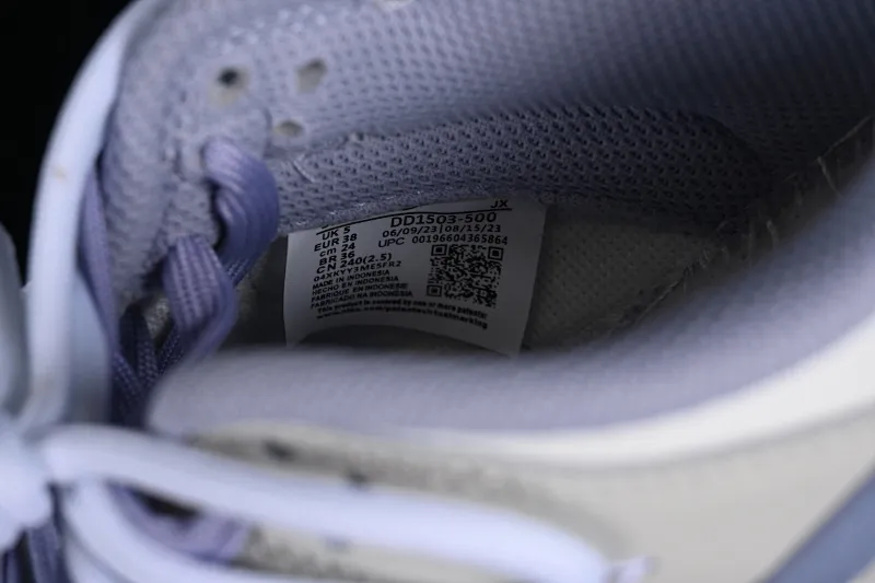 All Categories Nk SB Dunk Series Nk SB Dunk Low Low-top sneakers Nk Dunk Low Wisdom Fruit Purple Island interstellar dreamy feeling Small fresh style Purple SB low-top casual sneakers DD1503-500